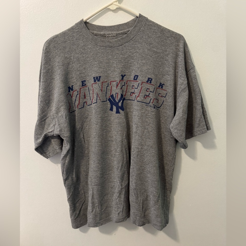 Vintage Gray New York Yankees Tee Size Unknown